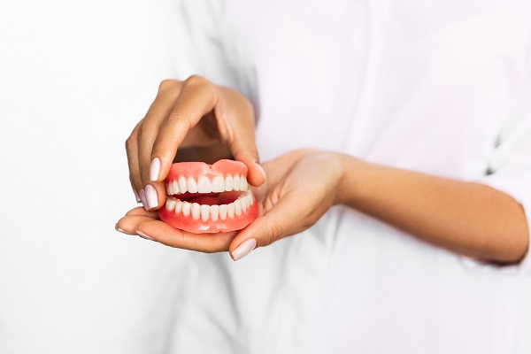 Ask A Dentist: When Should I Get Dentures?